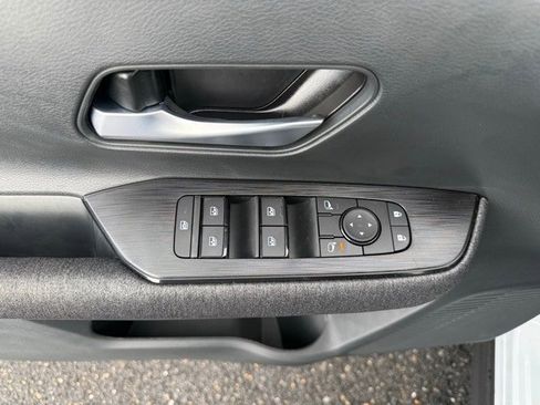 New 2025 Nissan Kicks SV image 10