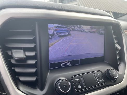 Used 2020 GMC Acadia SLE FWD image 15