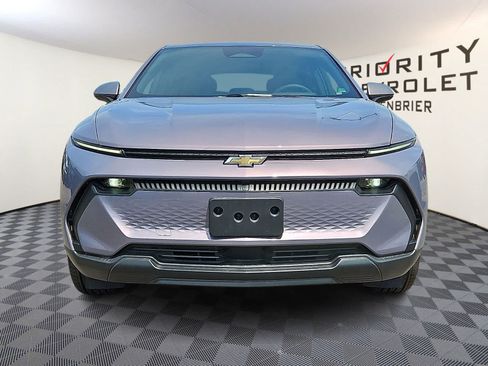 New 2026 Chevrolet Equinox EV LT FWD image 2