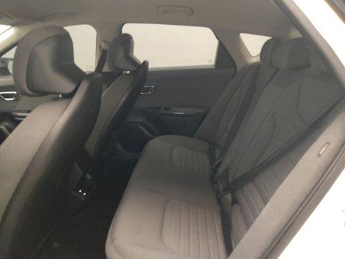 Used 2025 Kia K4 EX FWD image 18