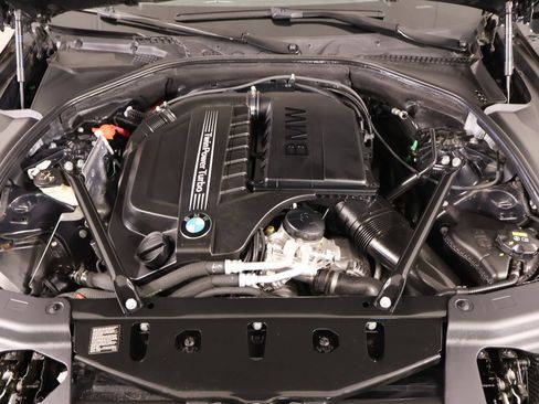 Used 2018 BMW 640i Convertible RWD image 19