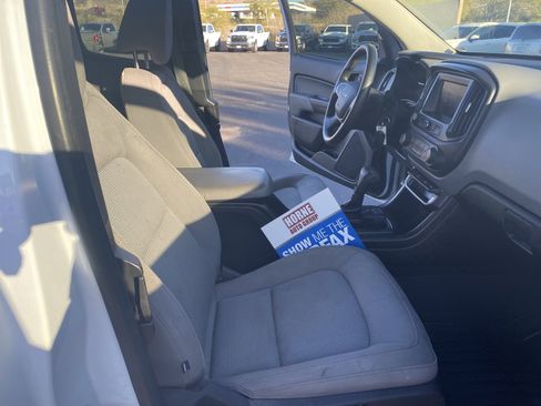 Used 2021 Chevrolet Colorado W/T w/ WT Convenience Package image 22