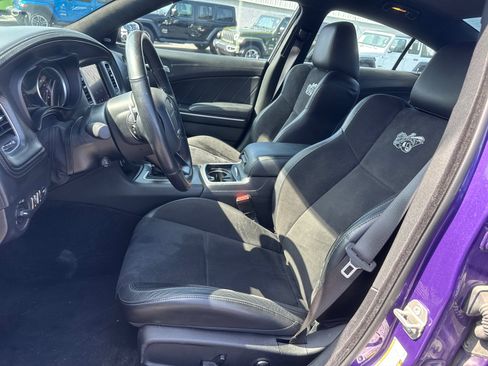 Used 2023 Dodge Charger Scat Pack RWD image 9