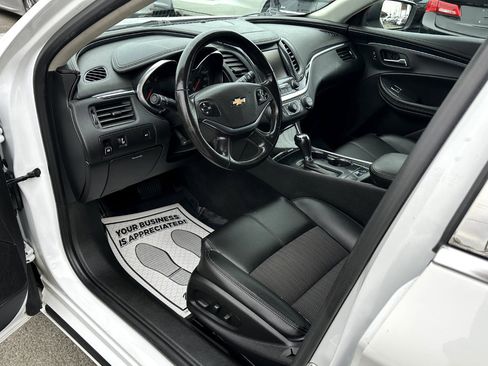 Used 2018 Chevrolet Impala LT image 7