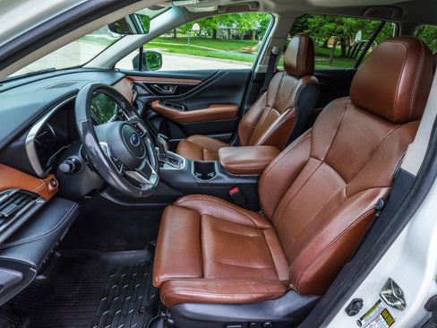 Used 2020 Subaru Outback Touring w/ Popular Package #2 AWD/4WD image 36