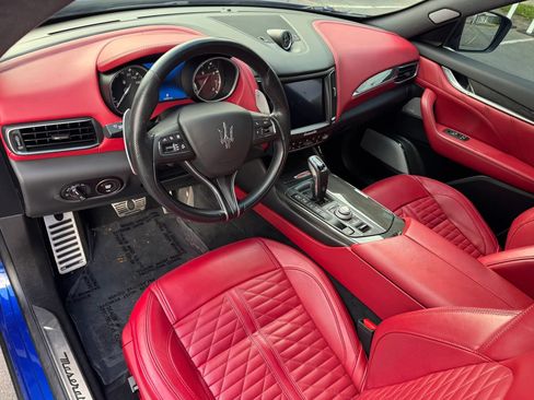 Used 2019 Maserati Levante GranSport AWD/4WD image 21