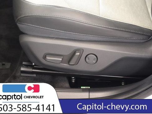 Used 2024 Kia Niro Wave w/ Wave Preserve Package FWD image 13