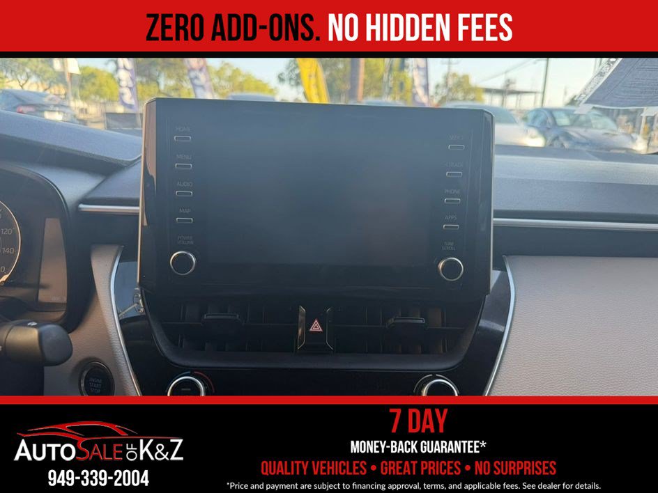 Used 2020 Toyota Corolla LE w/ LE Convenience Package FWD image 24