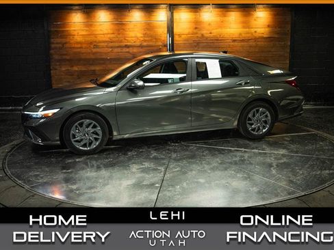 Used 2024 Hyundai Elantra SEL FWD image 1