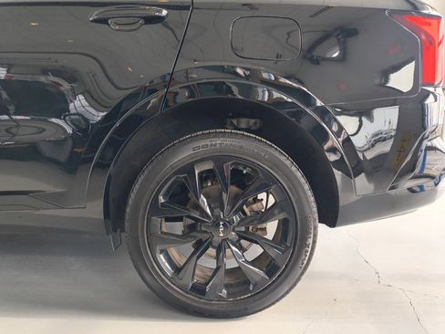 Used 2023 Kia Sorento SX image 27