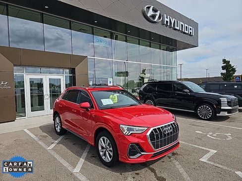 Used 2024 Audi Q3 2.0T Premium image 7