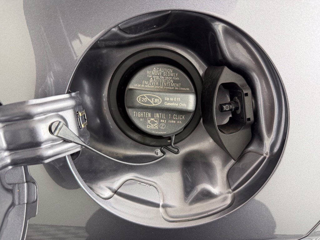 Used 2021 Lexus UX 250h F Sport AWD/4WD image 44
