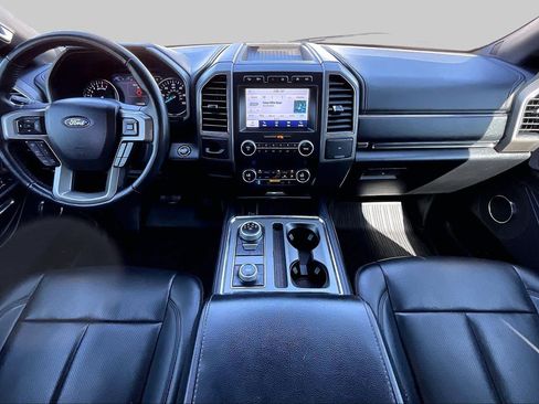 Used 2021 Ford Expedition XLT AWD/4WD image 15