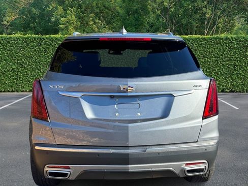 Used 2021 Cadillac XT5 Premium Luxury w/ LPO, Floor Liner Package FWD image 8