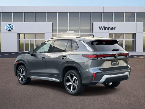 New 2026 Volkswagen Tiguan SE image 3