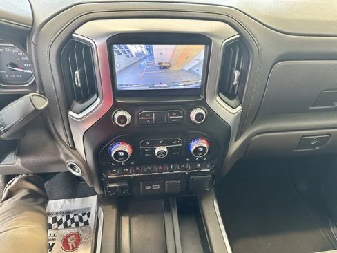 Used 2020 GMC Sierra 1500 SLT w/ SLT Premium Plus Package image 11