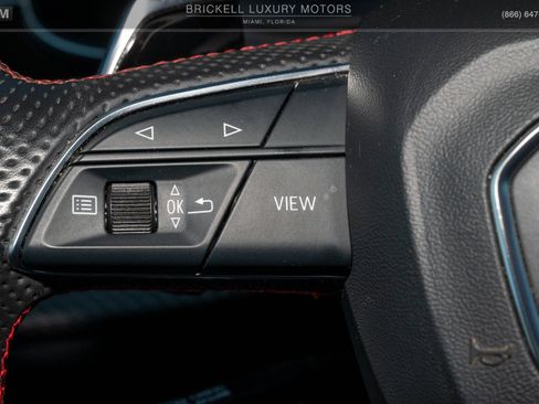 Used 2022 Audi RS Q8 4.0T w/ Black Optic Package image 32