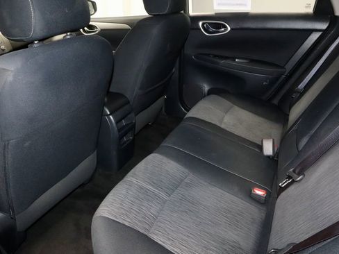 Used 2014 Nissan Sentra SV FWD image 20