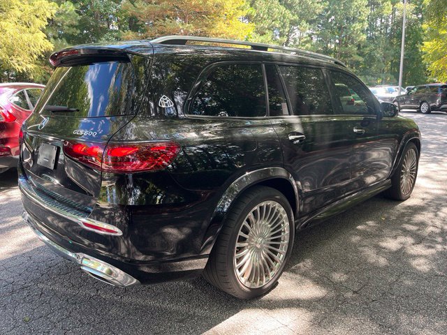 Used 2025 Mercedes-Benz Maybach GLS 600 4MATIC image 9