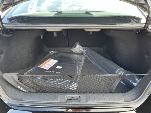 New 2025 Nissan Sentra SV w/ Trunk Package image 6