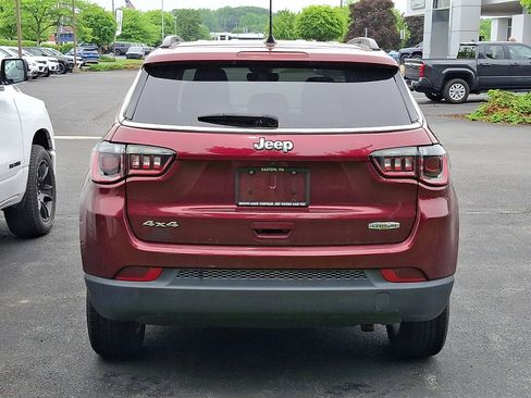 Certified 2022 Jeep Compass Latitude w/ Convenience Group AWD/4WD image 7