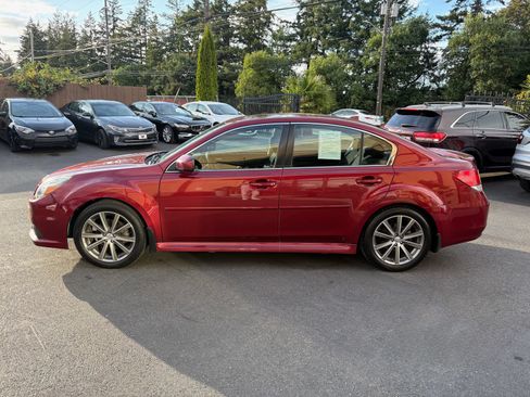 Used 2014 Subaru Legacy 2.5i Sport w/ Navigation System Package AWD/4WD image 4