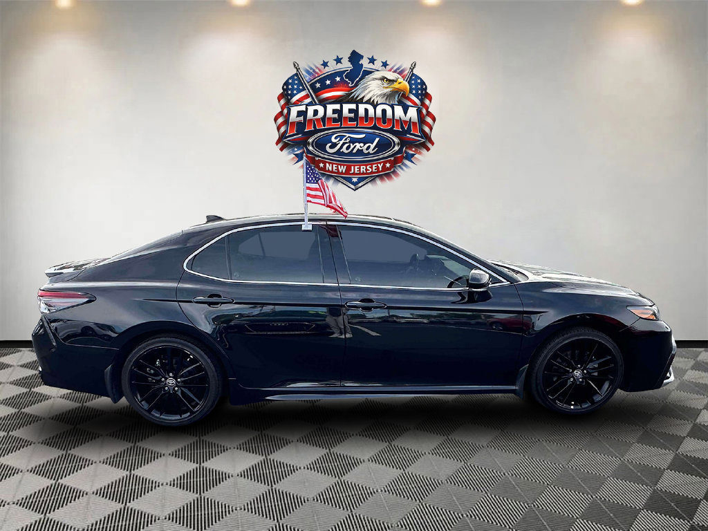 Used 2024 Toyota Camry XSE w/ Cold Weather Package FWD image 4