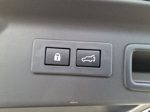 Certified 2025 Subaru Forester Sport image 10