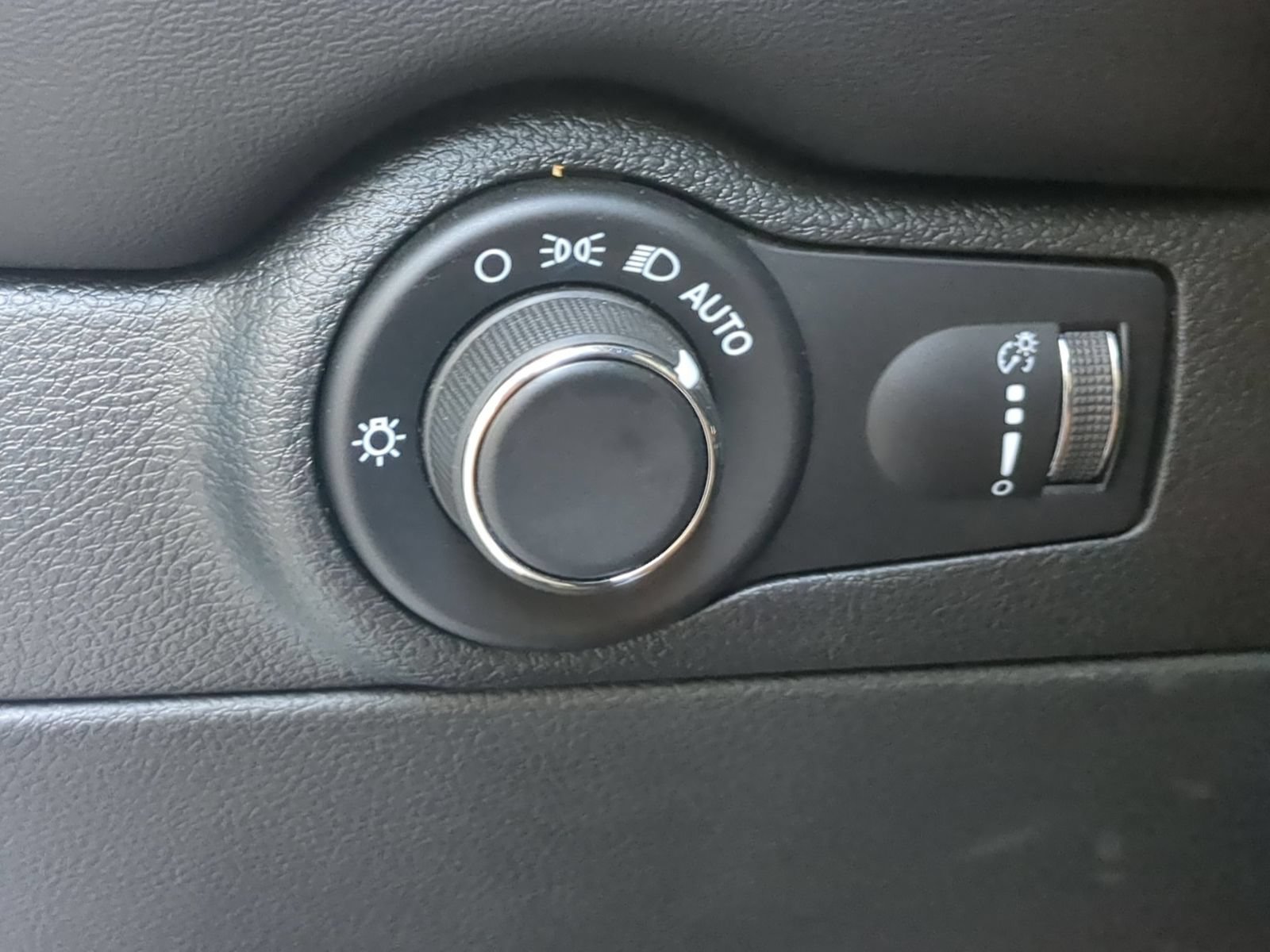 Used 2026 Dodge Durango GT AWD/4WD image 23