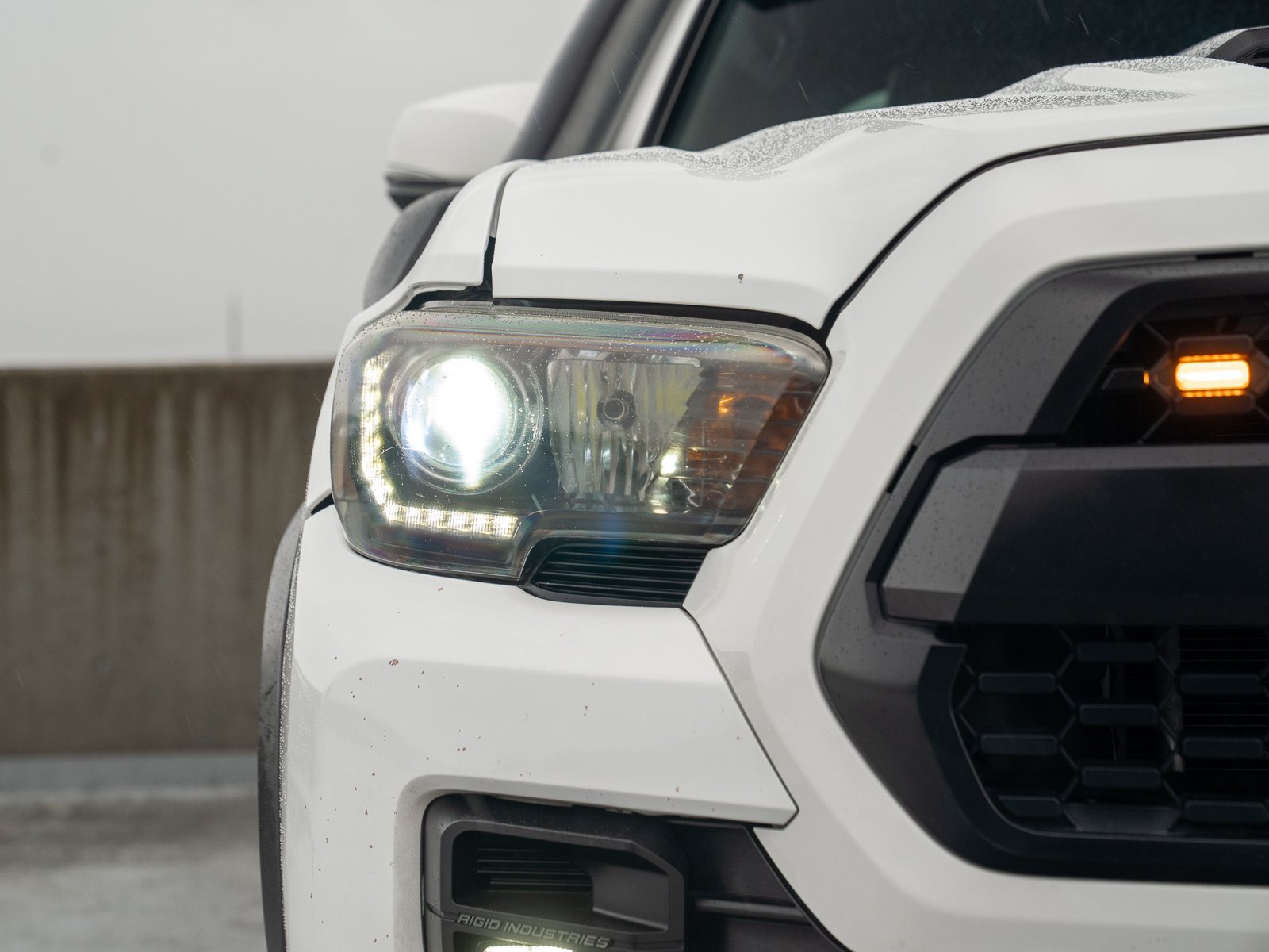 Used 2019 Toyota Tacoma TRD Pro w/ Desert Air Intake Package AWD/4WD image 11