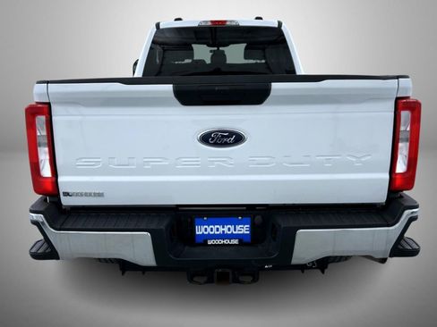 Used 2024 Ford F250 XLT image 6