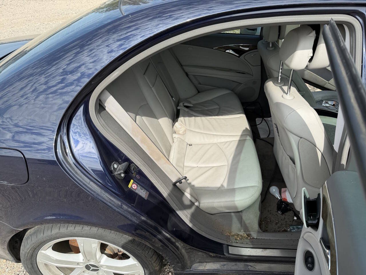 Used 2008 Mercedes-Benz E 350 4MATIC Sedan image 25