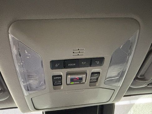 Used 2024 Toyota RAV4 XLE Premium image 34