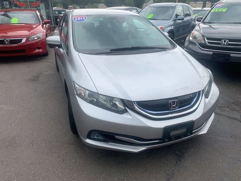 Used 2015 Honda Civic Hybrid Sedan image 3