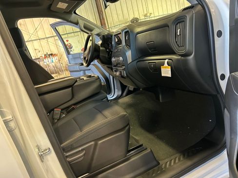 New 2026 GMC Sierra 2500 Pro w/ Convenience Package image 36