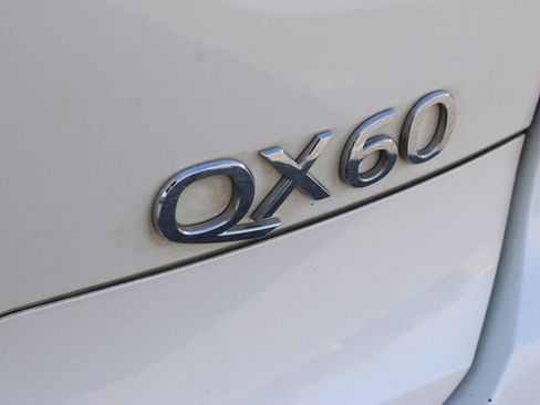 Used 2017 INFINITI QX60 Luxe w/ Deluxe Technology Package image 54