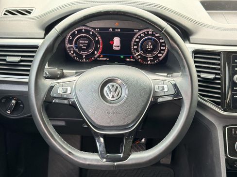 Used 2019 Volkswagen Atlas SEL FWD image 16