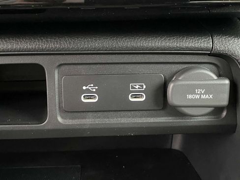 New 2025 Honda Pilot TrailSport image 19