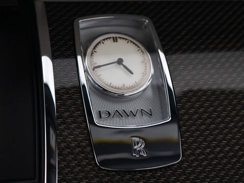 Certified 2018 Rolls-Royce Dawn RWD image 46