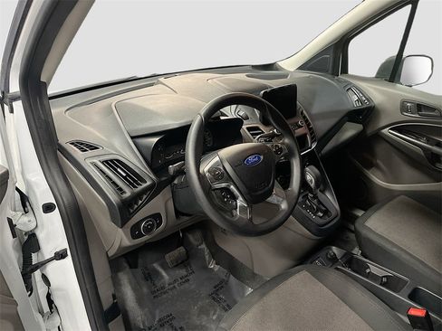 Used 2023 Ford Transit Connect XL image 9
