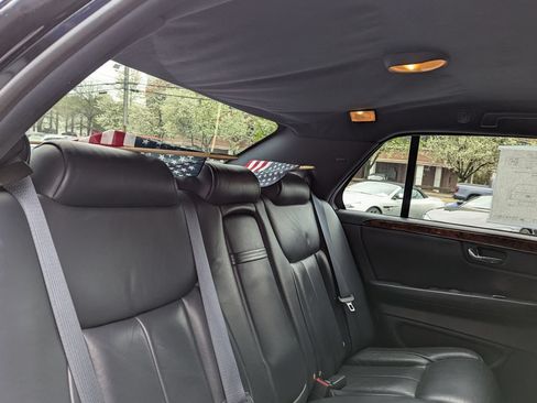 Used 2007 Cadillac DTS FWD image 49