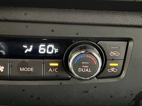 Used 2026 Nissan Frontier PRO-4X AWD/4WD image 59