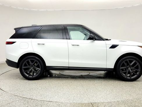 Used 2023 Land Rover Range Rover Sport SE AWD/4WD image 4