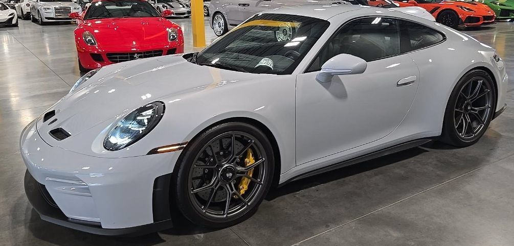 Used 2026 Porsche 911 GT3 RWD image 2