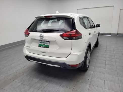 Used 2020 Nissan Rogue S FWD image 7
