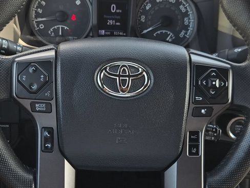 Certified 2019 Toyota Tacoma TRD Sport AWD/4WD image 24