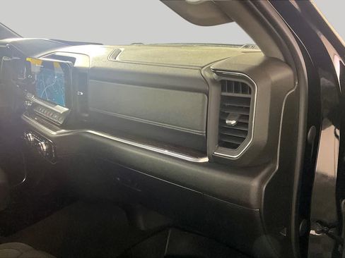 Used 2023 GMC Sierra 1500 Elevation AWD/4WD image 18