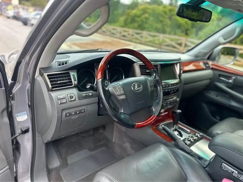 Used 2009 Lexus LX 570 4WD image 15