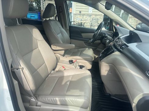 Used 2016 Honda Odyssey EX-L image 8