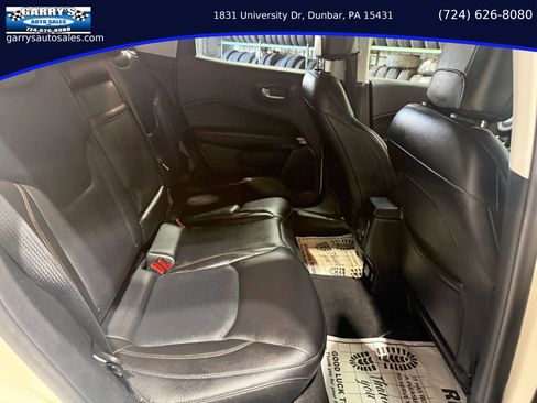 Used 2017 Jeep Compass Limited image 24